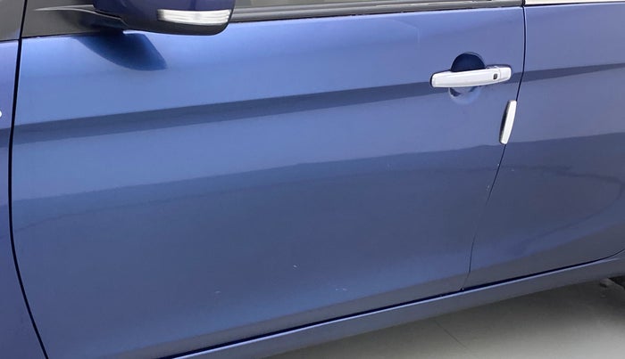 2019 Maruti Ciaz ZETA DIESEL 1.5, Diesel, Manual, 44,158 km, Front passenger door - Slightly dented