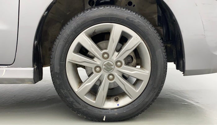 2014 Maruti Wagon R Stingray VXI, Petrol, Manual, 9,872 km, Right Front Wheel