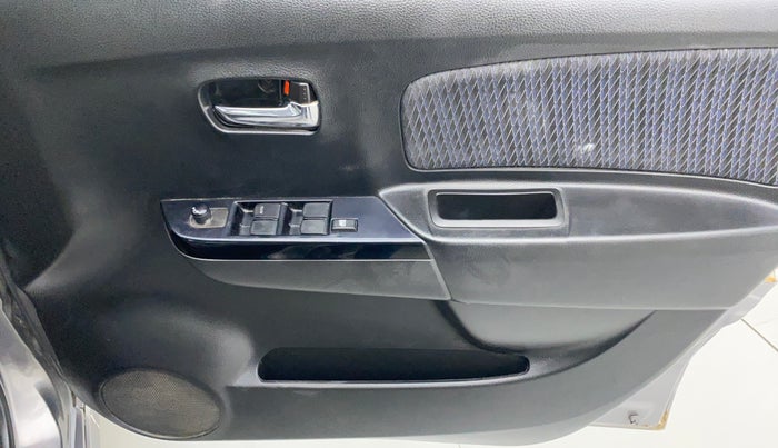 2014 Maruti Wagon R Stingray VXI, Petrol, Manual, 9,872 km, Driver Side Door Panels Control