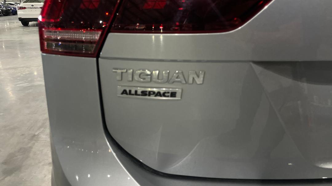 2020 Volkswagen Tiguan Allspace 162 Tsi Highline, Automatic, 145430 km, Badge (Boot Left Side)