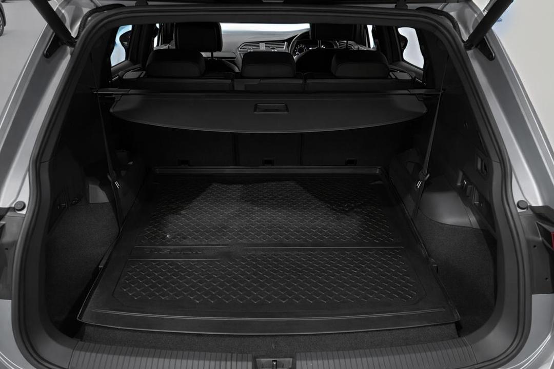 2020 Volkswagen Tiguan Allspace 162 Tsi Highline, Automatic, 145430 km, Boot Inside View