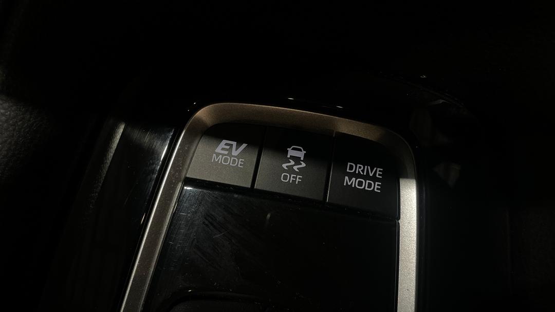 2022 Toyota Corolla Ascent Sport Hybrid, Automatic, 60405 km, Utility Switches/Buttons