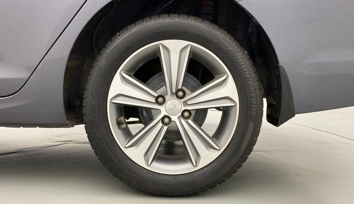 2019 Hyundai Verna 1.6 SX VTVT AT (O), Petrol, Automatic, 5,075 km, Left Rear Wheel
