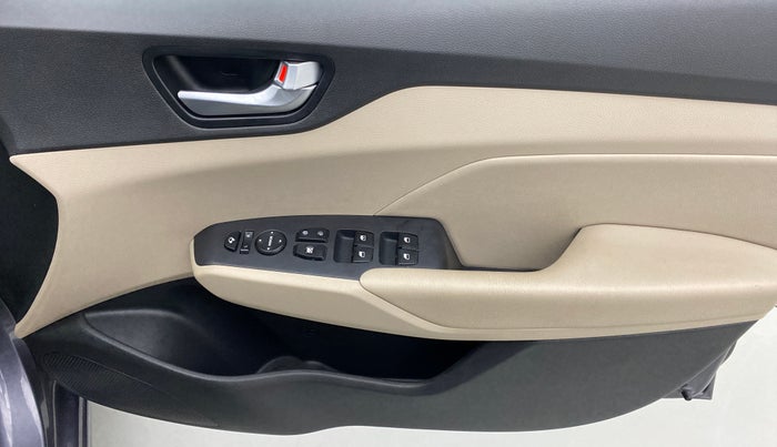 2019 Hyundai Verna 1.6 SX VTVT AT (O), Petrol, Automatic, 5,075 km, Driver Side Door Panels Control