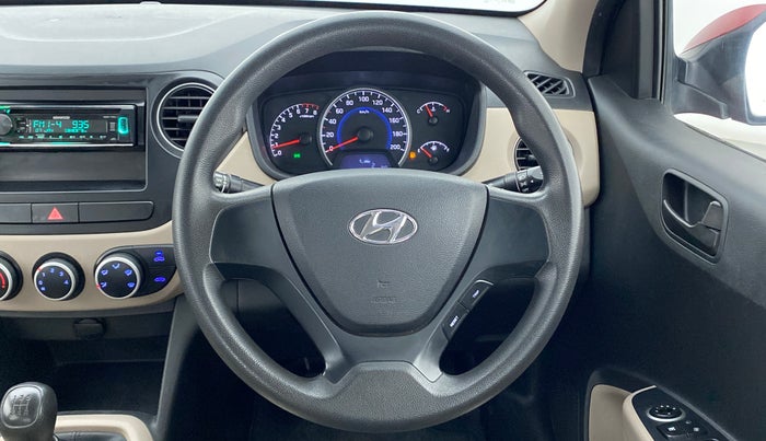 2017 Hyundai Grand i10 MAGNA 1.2 VTVT, Petrol, Manual, 39,849 km, Steering Wheel Close Up