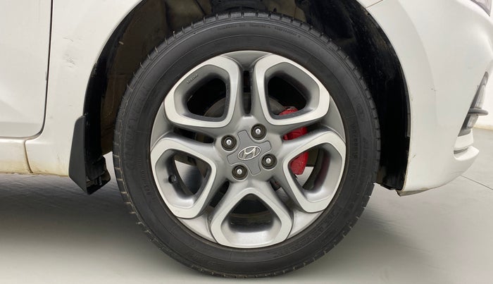 2019 Hyundai Elite i20 1.2 SPORTZ PLUS DUAL TONE VTVT, Petrol, Manual, 24,046 km, Right Front Wheel