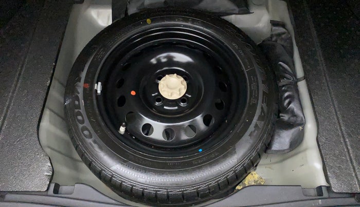 2018 Toyota YARIS VX CVT, Petrol, Automatic, 52,942 km, Spare Tyre