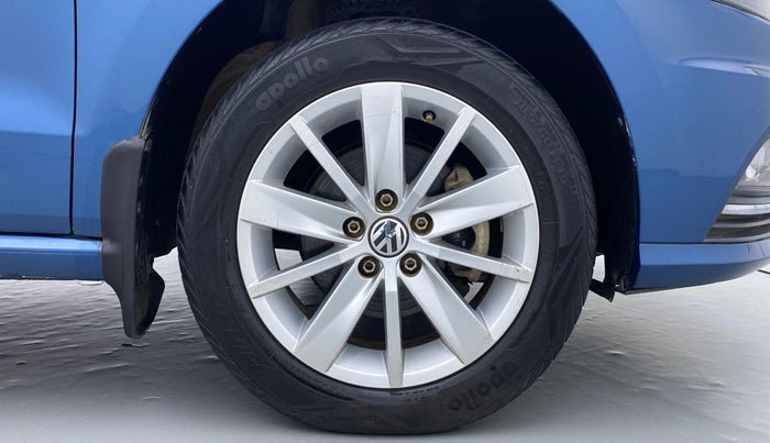2016 Volkswagen Ameo HIGHLINE 1.5, Diesel, Manual, 28,640 km, Right Front Wheel