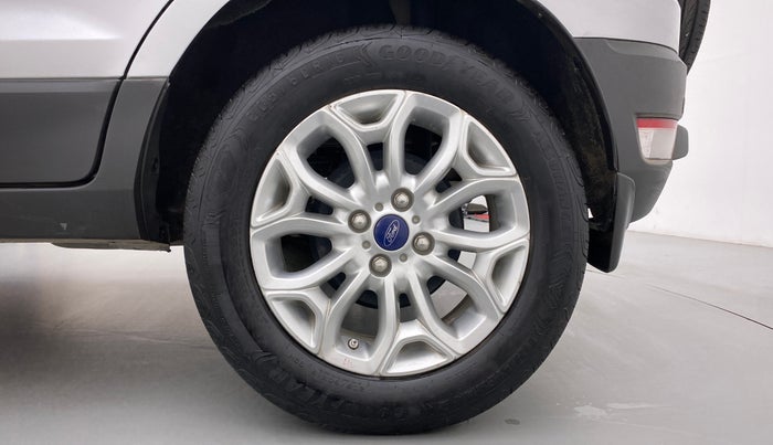 2015 Ford Ecosport 1.5 TITANIUM TI VCT AT, Petrol, Automatic, 37,644 km, Left Rear Wheel