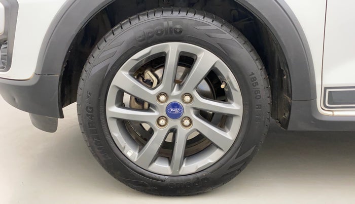 2018 Ford FREESTYLE TITANIUM 1.2 PETROL, Petrol, Manual, 40,733 km, Left Front Wheel