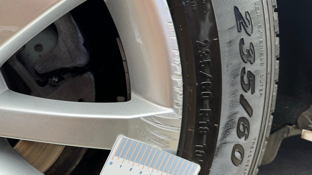 Wheels Rim Rear LHS Scuff