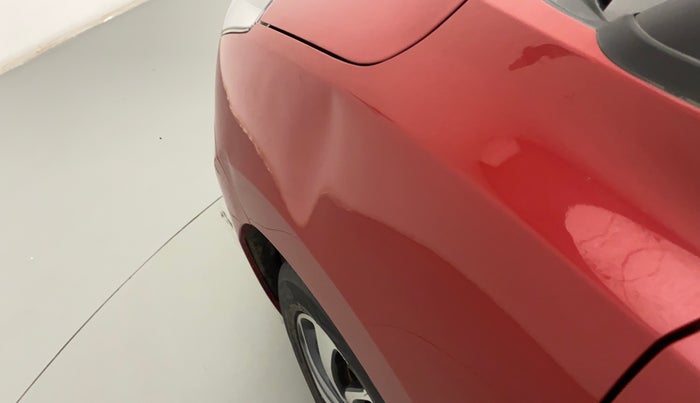 2019 Toyota Glanza V CVT, Petrol, Automatic, 38,099 km, Left fender - Slightly dented