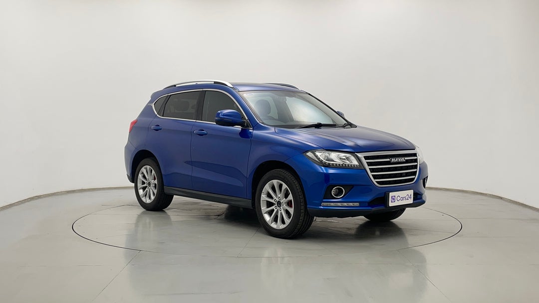 Right Front Diagonal (45- Degree) View