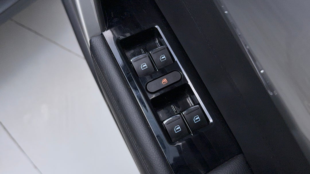 Drivers Side Door Panel Controls