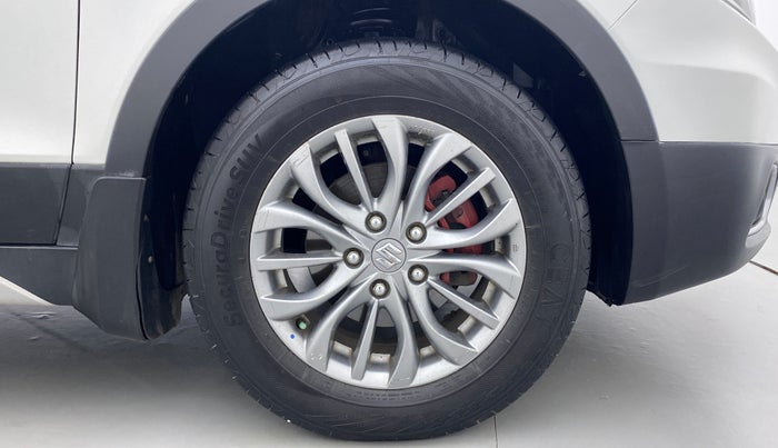2016 Maruti S Cross ZETA 1.3, Diesel, Manual, 62,392 km, Right Front Wheel