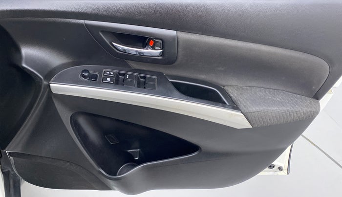 2016 Maruti S Cross ZETA 1.3, Diesel, Manual, 62,392 km, Driver Side Door Panels Control