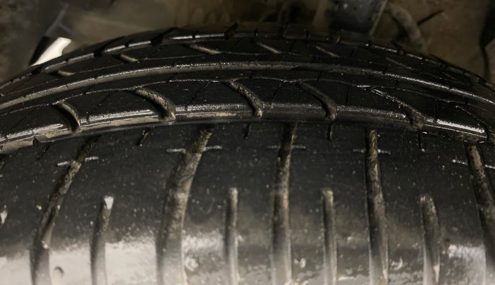 2016 Tata Zest XMS RT, Petrol, Manual, 44,478 km, Left Front Tyre Tread