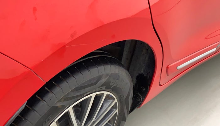 2018 Maruti Swift ZDI AMT, Diesel, Automatic, 63,101 km, Right quarter panel - Minor scratches