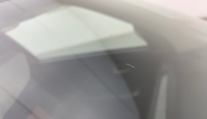 2018 Maruti Swift ZDI AMT, Diesel, Automatic, 63,101 km, Front windshield - Minor spot on windshield