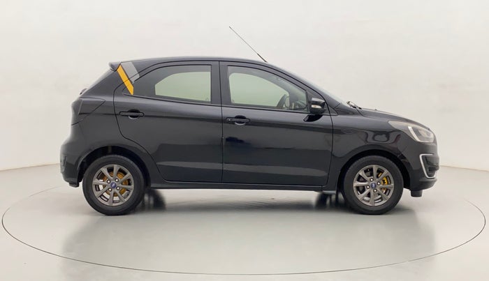 2019 Ford New Figo TITANIUM 1.2 PETROL MT, Petrol, Manual, 37,736 km, Right Side View
