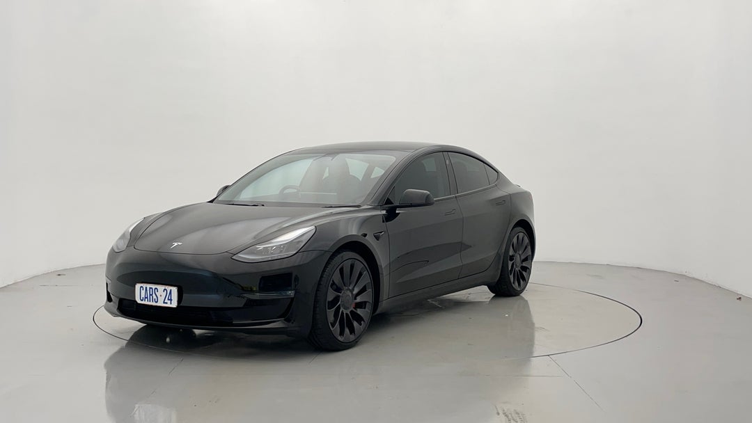 Left Front Diagonal (45- Degree) View