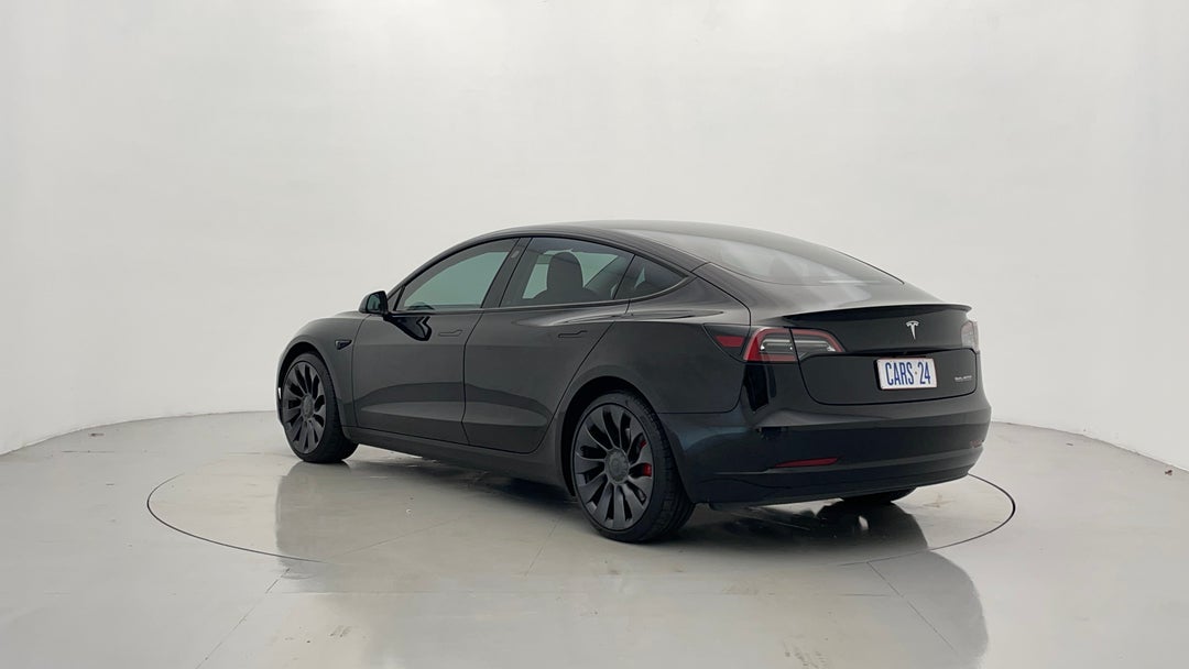 Left Back Diagonal (45- Degree) View