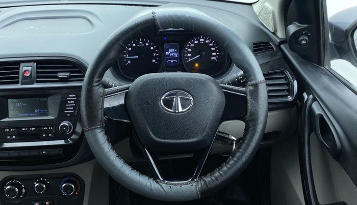 2018 Tata Tiago XT 1.2 REVOTRON, Petrol, Manual, 23,900 km, Steering Wheel Close Up