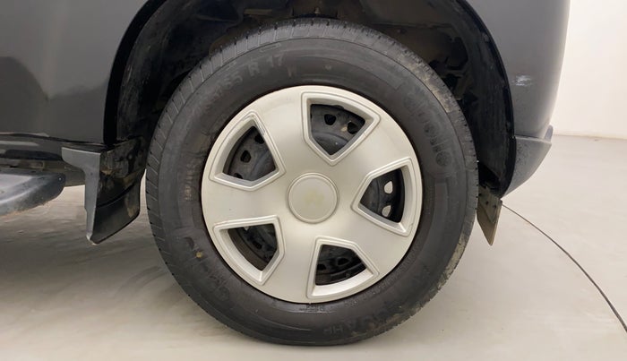 2018 Mahindra Scorpio S5, Diesel, Manual, 36,912 km, Right Front Wheel