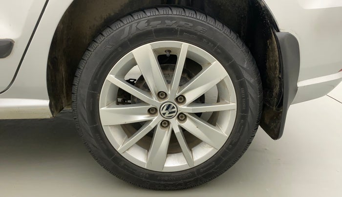 2016 Volkswagen Ameo HIGHLINE1.2L, Petrol, Manual, 71,580 km, Left Rear Wheel
