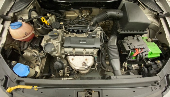 2016 Volkswagen Ameo HIGHLINE1.2L, Petrol, Manual, 71,580 km, Open Bonet