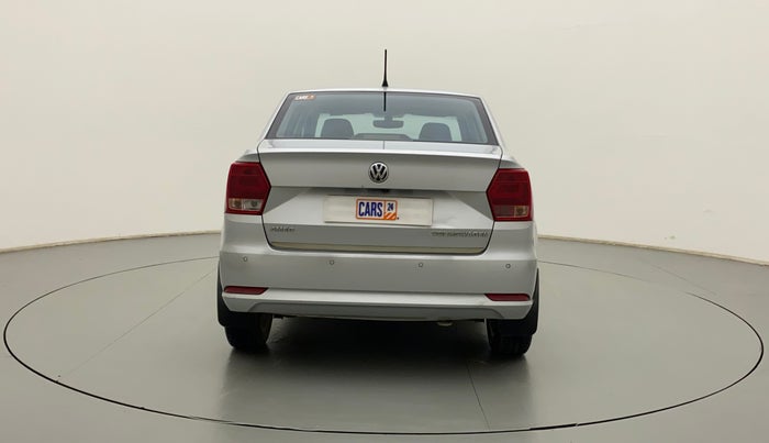 2016 Volkswagen Ameo HIGHLINE1.2L, Petrol, Manual, 71,580 km, Back/Rear