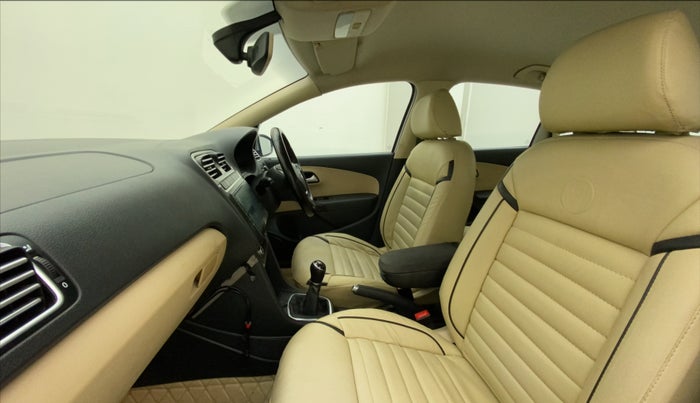 2016 Volkswagen Ameo HIGHLINE1.2L, Petrol, Manual, 71,580 km, Right Side Front Door Cabin