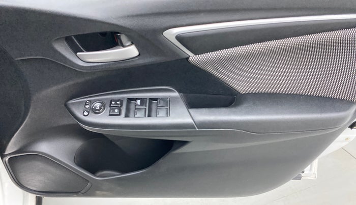 2019 Honda WR-V 1.2 i-VTEC VX MT, Petrol, Manual, 26,690 km, Driver Side Door Panels Control