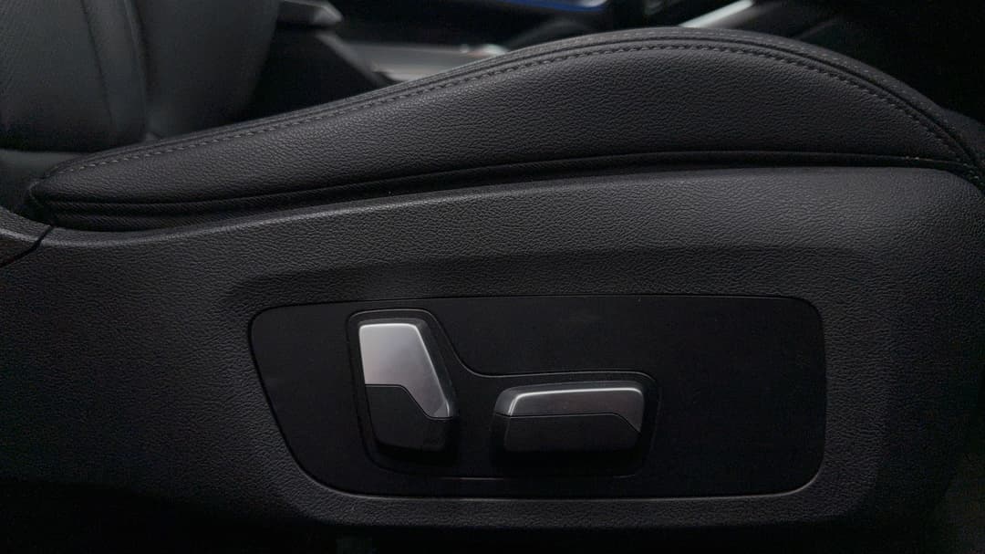 2023 BMW I4 Edrive35 Gran Coupe, Automatic, 33594 km, Drivers Side Adjustment Panel
