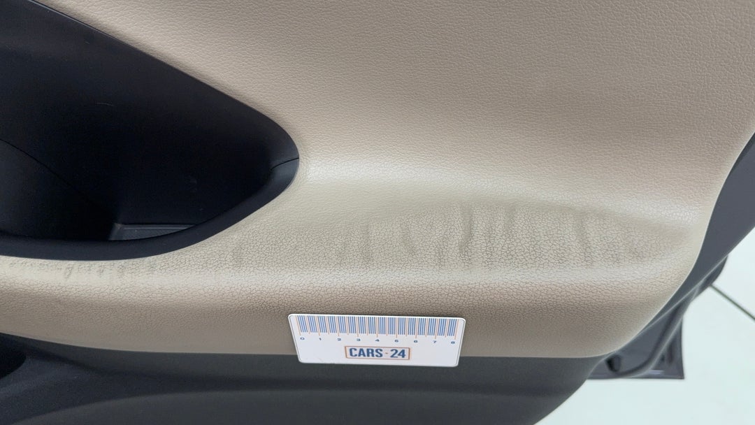 Door Interior Front RHS Wear