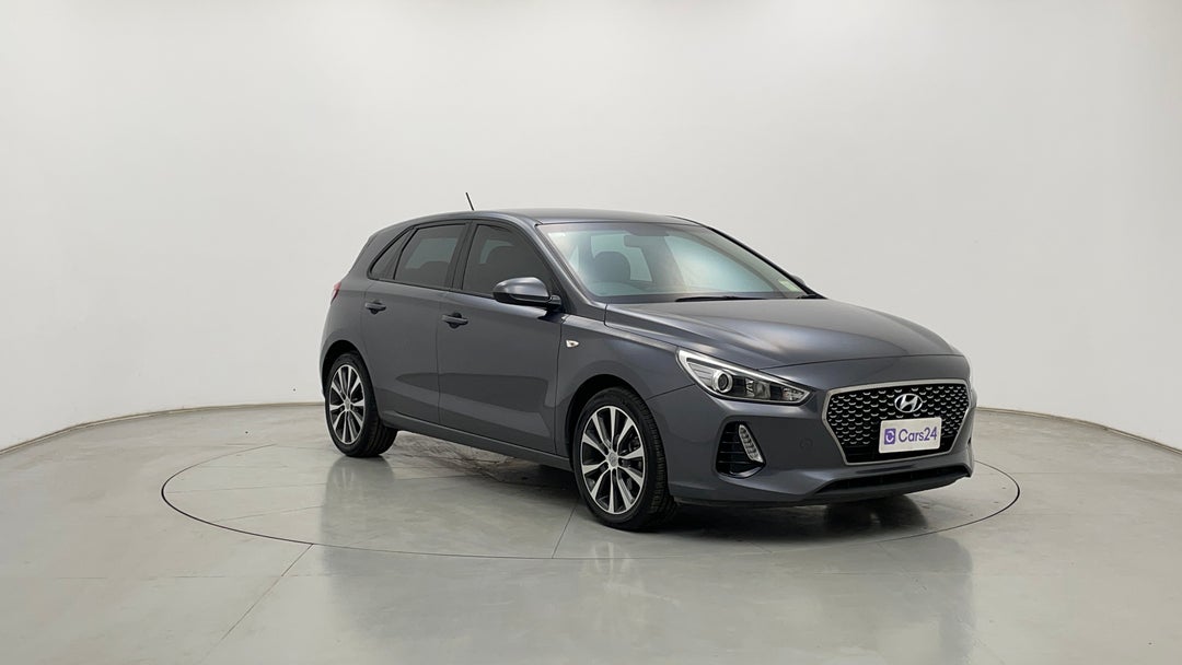 Right Front Diagonal (45- Degree) View