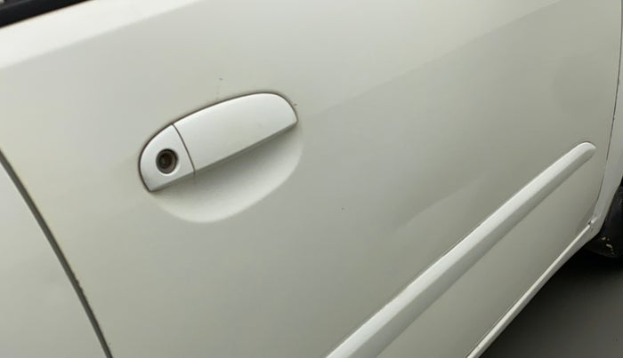 2011 Hyundai i10 SPORTZ 1.2, Petrol, Manual, 32,660 km, Driver-side door - Slightly dented