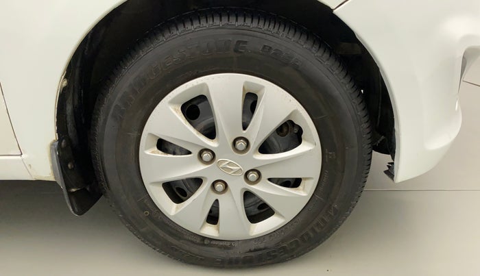 2011 Hyundai i10 SPORTZ 1.2, Petrol, Manual, 32,660 km, Right Front Wheel