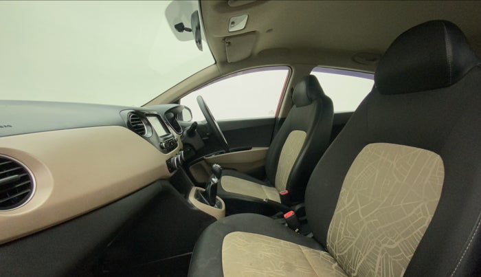 2017 Hyundai Grand i10 SPORTZ (O) 1.2 KAPPA VTVT, Petrol, Manual, 48,079 km, Right Side Front Door Cabin