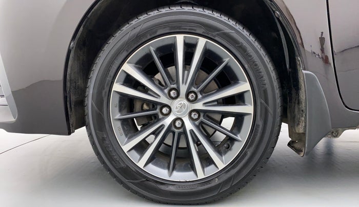 2017 Toyota Corolla Altis VL AT, Petrol, Automatic, 39,476 km, Left Front Wheel