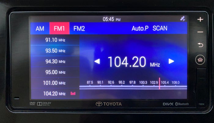 2017 Toyota Corolla Altis VL AT, Petrol, Automatic, 39,476 km, Infotainment System