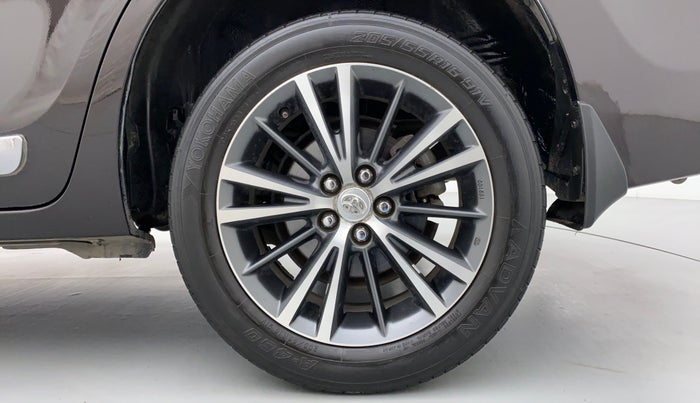 2017 Toyota Corolla Altis VL AT, Petrol, Automatic, 39,476 km, Left Rear Wheel