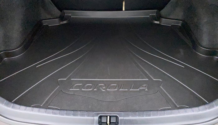 2017 Toyota Corolla Altis VL AT, Petrol, Automatic, 39,476 km, Boot Inside