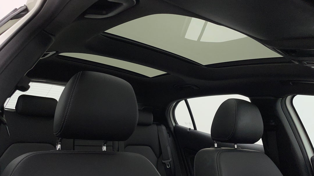 Interior Sunroof/Moonroof