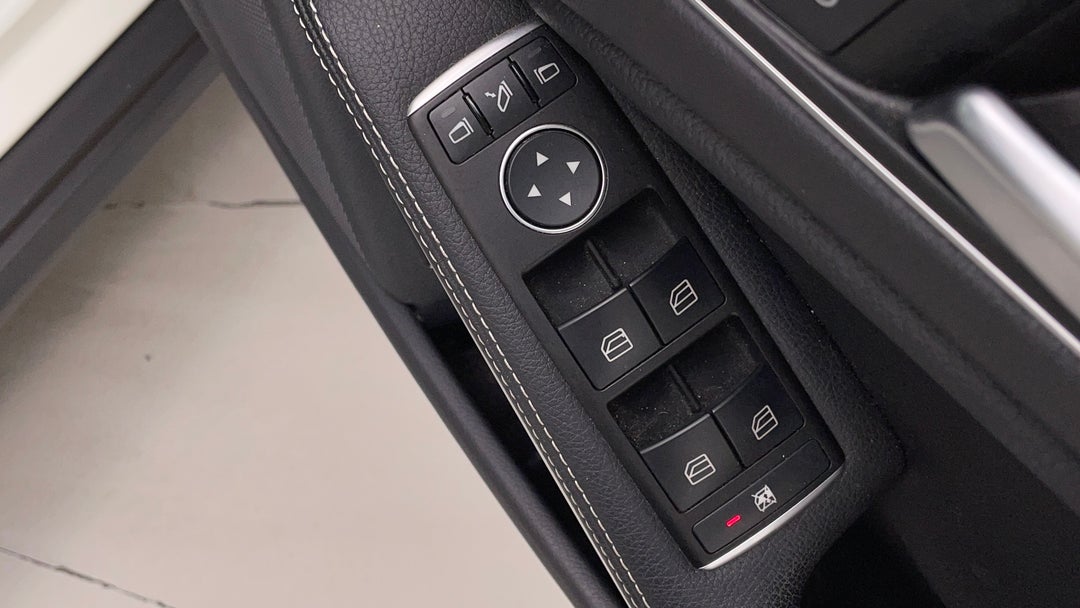 Drivers Side Door Panel Controls
