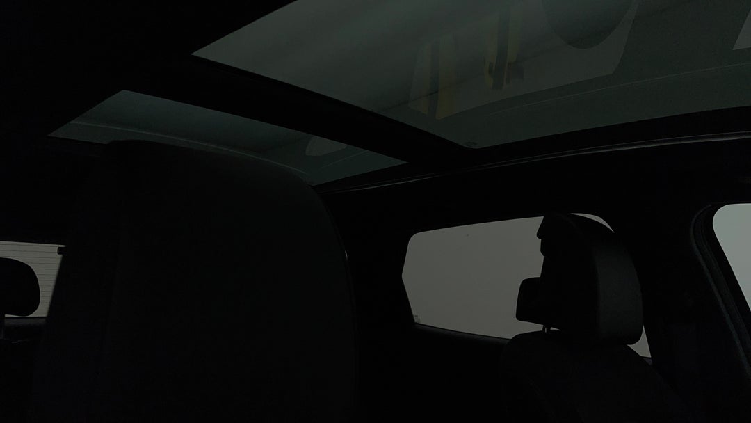 Interior Sunroof/Moonroof