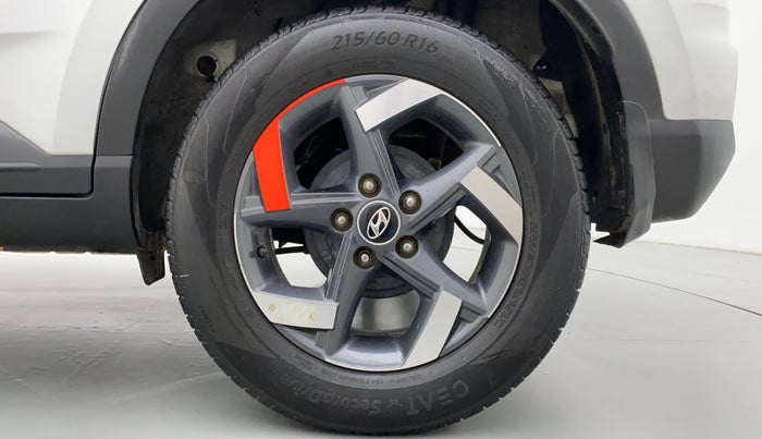 2021 Hyundai VENUE 1.0L Turbo GDI SX MT, Petrol, Manual, 25,688 km, Left Rear Wheel