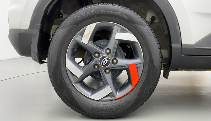 2021 Hyundai VENUE 1.0L Turbo GDI SX MT, Petrol, Manual, 25,688 km, Right Rear Wheel