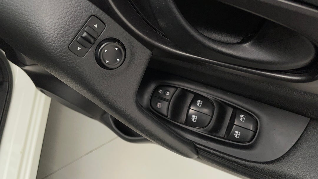 2018 Nissan Qashqai St, Automatic, 108786 km, Drivers Side Door Panel Controls