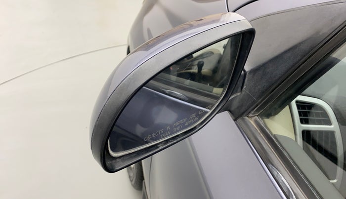 2011 Hyundai i20 MAGNA O 1.2, Petrol, Manual, 93,357 km, Left rear-view mirror - ORVM knob broken and not working